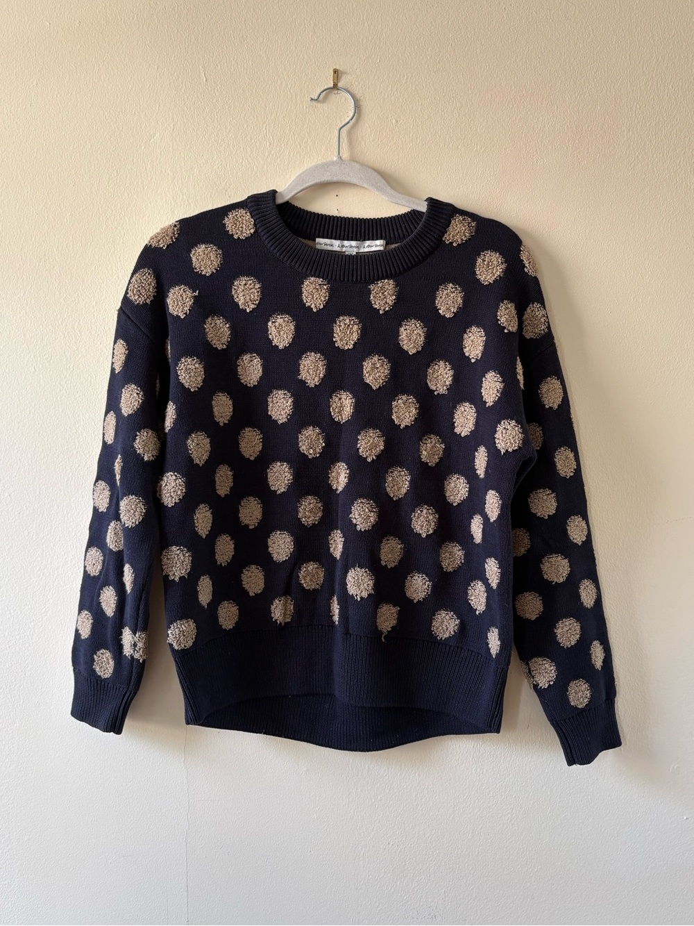 &other stories navy and beige knit sweater